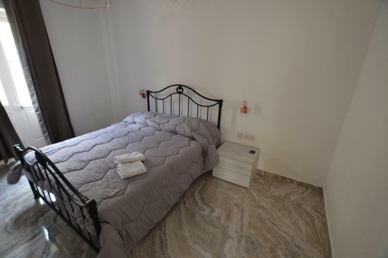 The Penthouse Flat-Terrace&View Apartamento Senglea Exterior foto