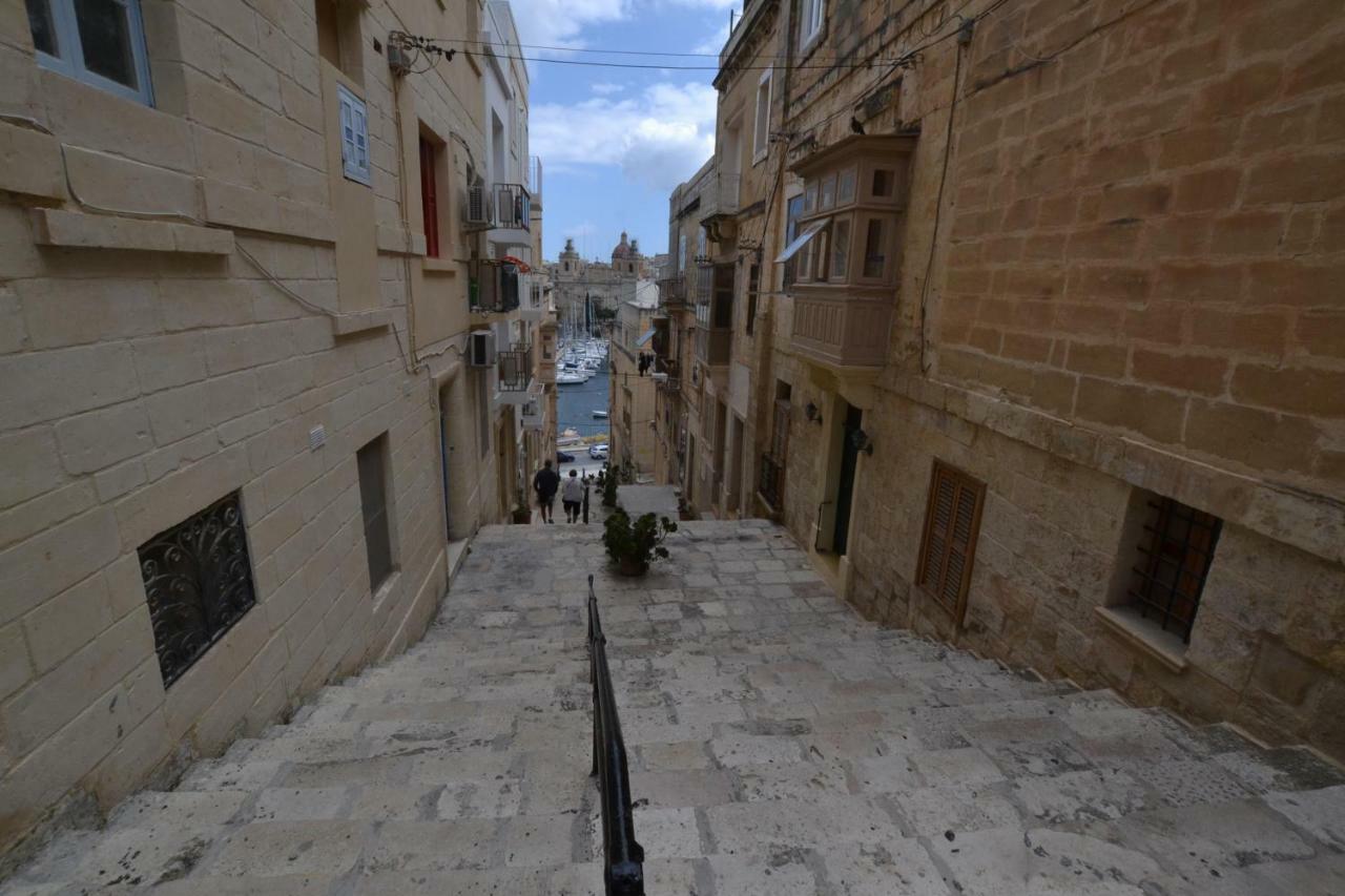 The Penthouse Flat-Terrace&View Apartamento Senglea Exterior foto